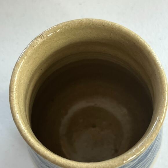 Studio Art Pottery Handmade Jar Vase Signed Ivory Blue Striped Zig Zag 5.5” - Picture 6 of 14